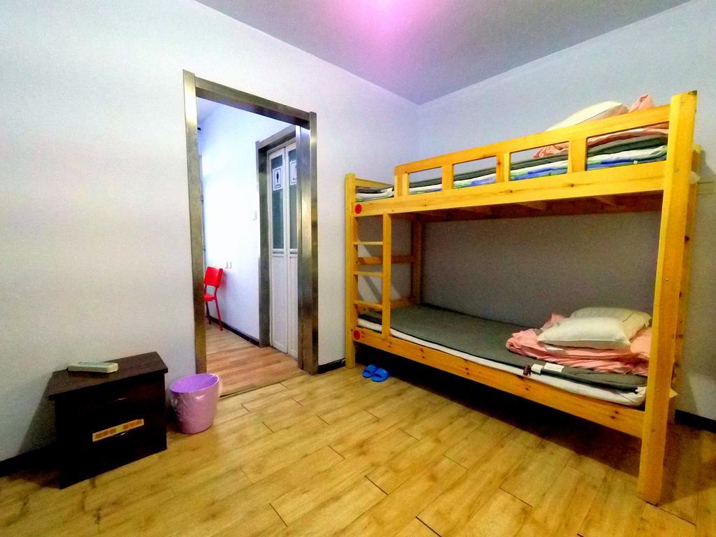 First Met Backpackers Hostel Chengde Exterior foto