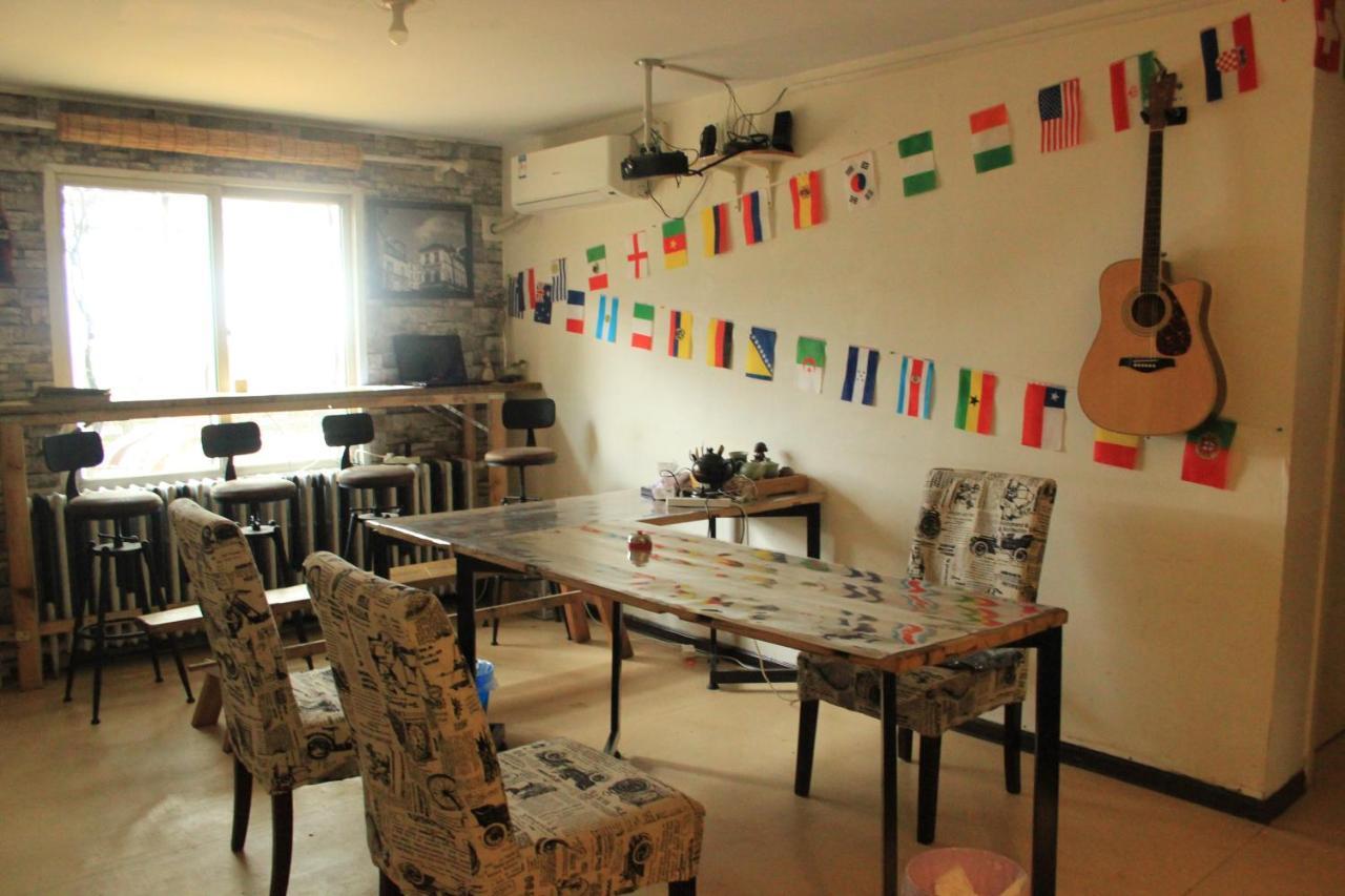First Met Backpackers Hostel Chengde Exterior foto